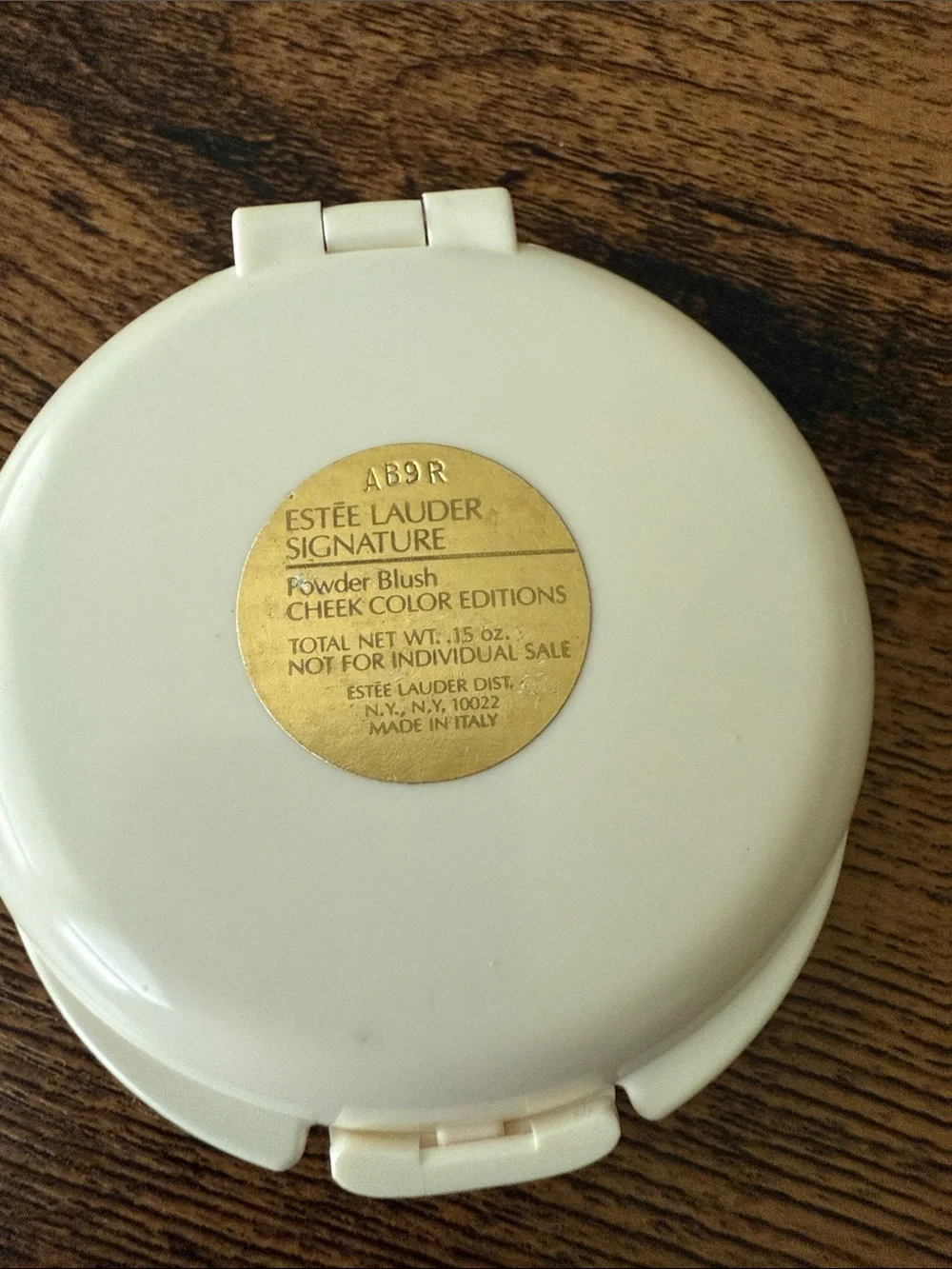 Estée Lauder Cream and Gold Powder Blush Compact